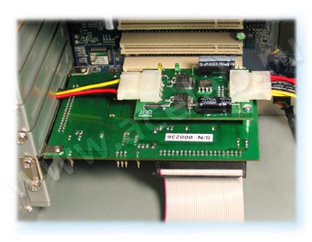 Плата-тестер PC-3000 PCI с установленным адаптером управления питанием PC-3K PWR